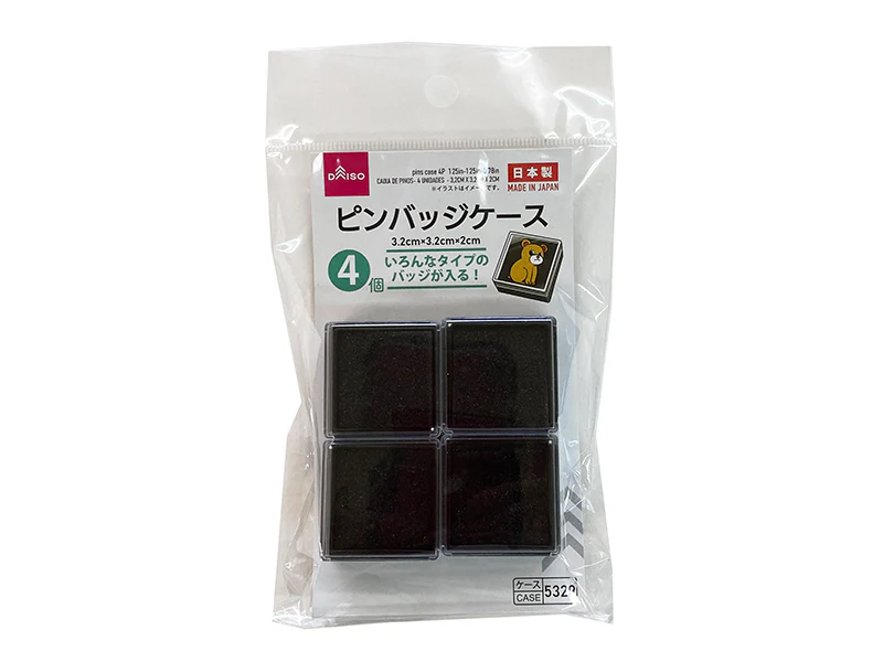 ピンバッジケース（４個）